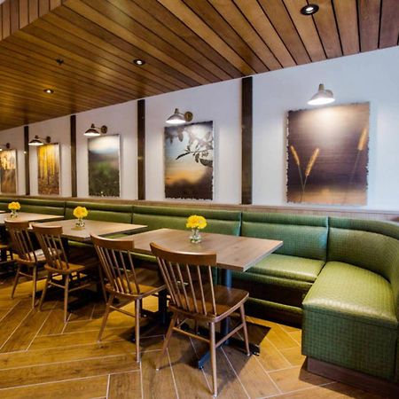 Fairfield Inn & Suites By Marriott Philadelphia Broomall/Newtown Square Dış mekan fotoğraf