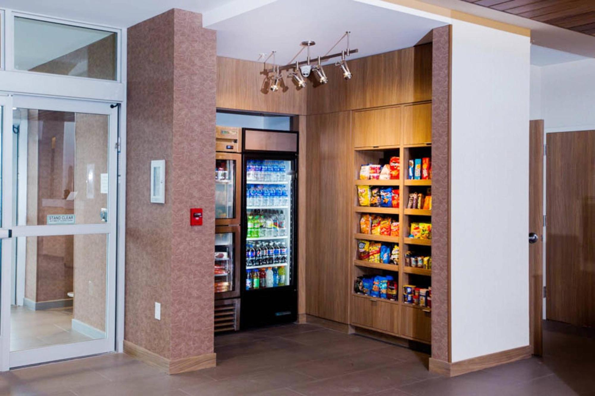 Fairfield Inn & Suites By Marriott Philadelphia Broomall/Newtown Square Dış mekan fotoğraf