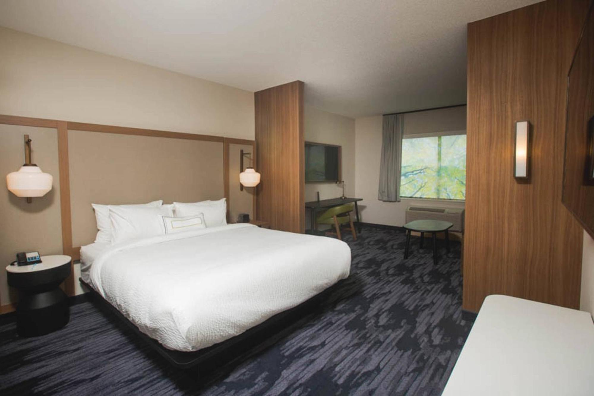 Fairfield Inn & Suites By Marriott Philadelphia Broomall/Newtown Square Dış mekan fotoğraf